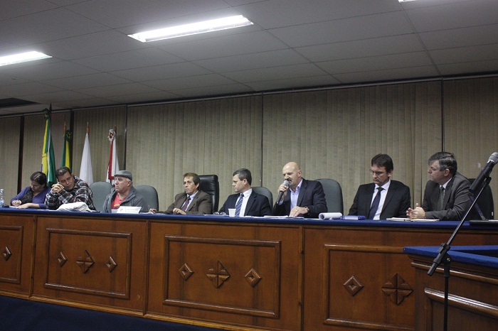 Sessão Especial na Câmara de Vereadores discute a situação do Castelinho Sessão Especial na Câmara de Vereadores discute a situação do Castelinho